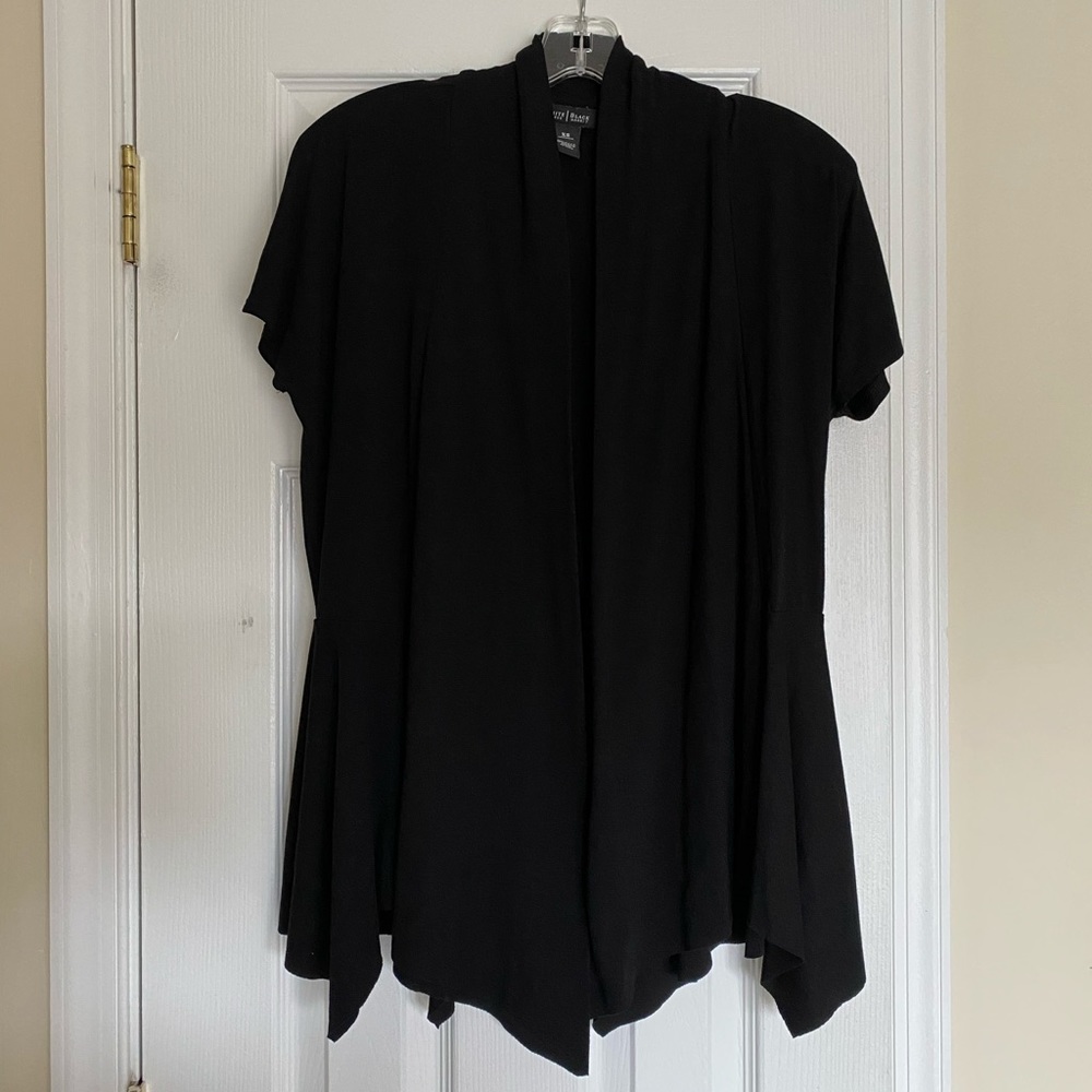 White House Black Market short sleeve cardi